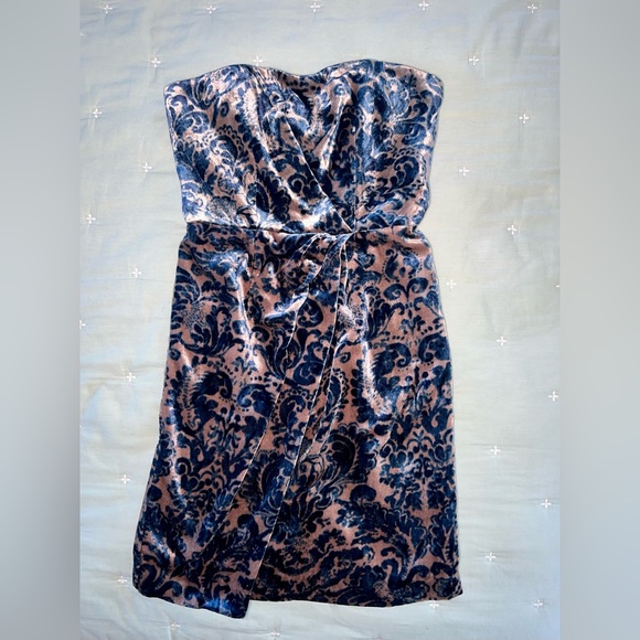 Anthro velvet strapless pleat detail dress pink/blue Sz 2P - Picture 13 of 13